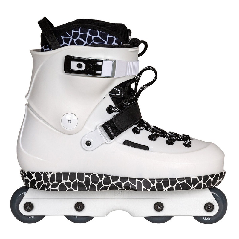 USD Sway Farmer Pro Skate - White/Black