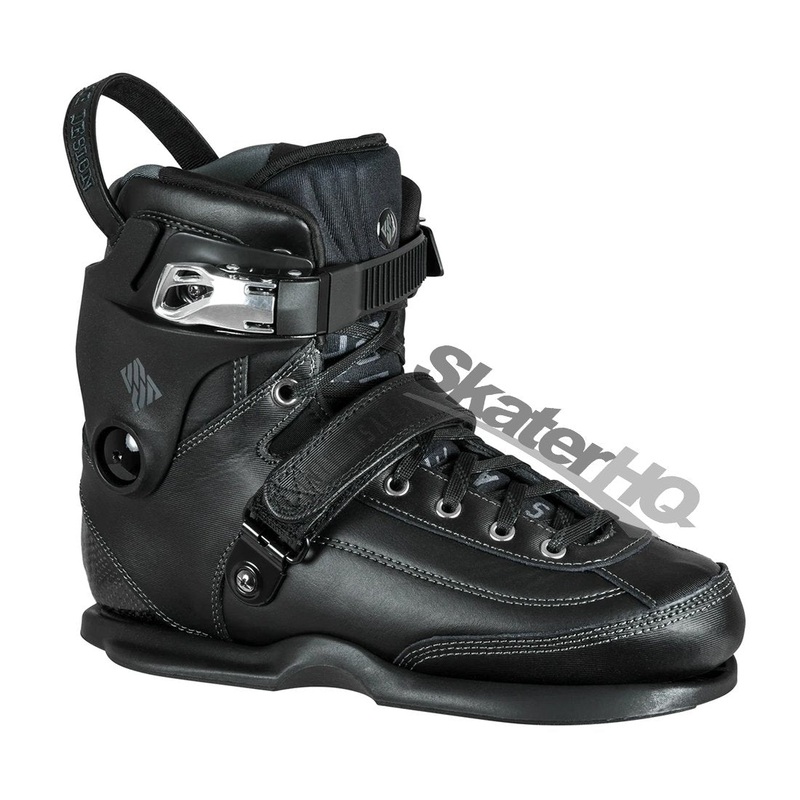 USD Carbon Team Black Boot 13US EU47