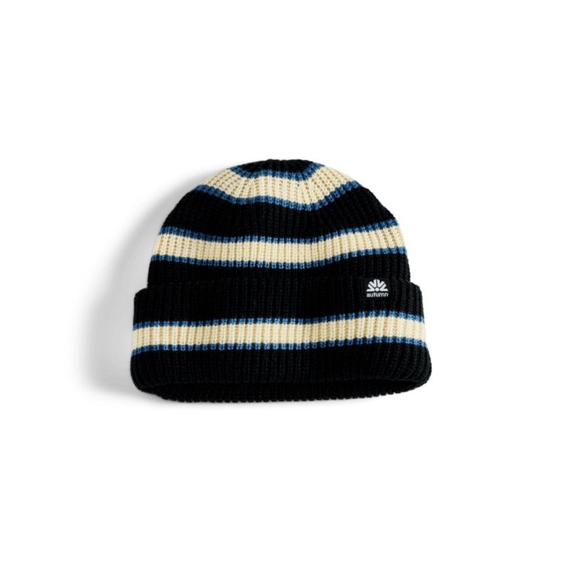 Autumn Simple Slacker Beanie in Black 2025