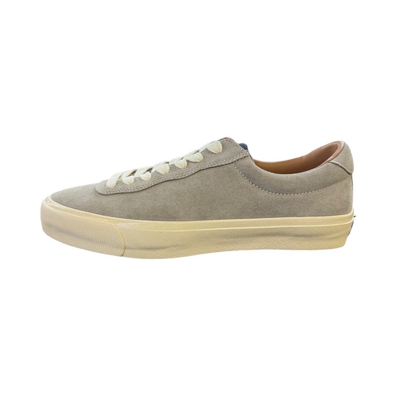 Last Resort VM001 LO Suede Shoe in Fog Grey and White