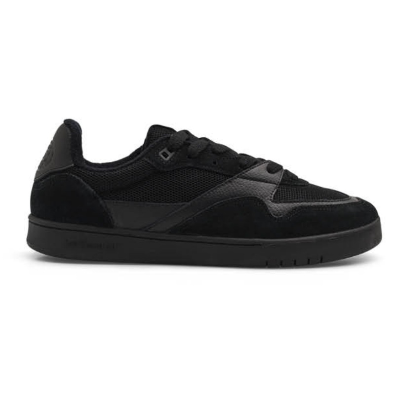 Last Resort CM002 Shoe in Black and Black