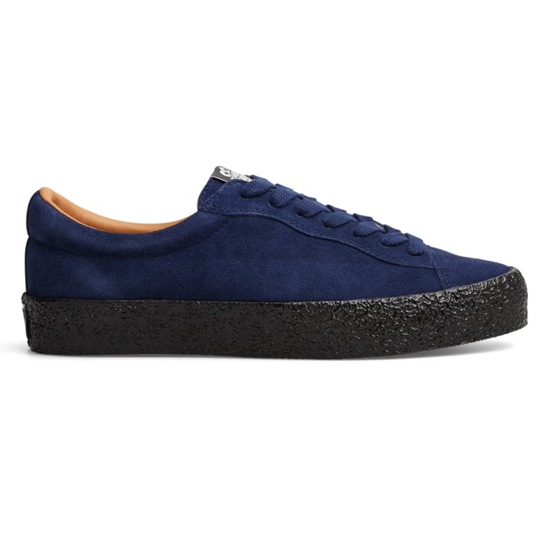 Last Resort AB VM002 Suede Lo Skate Shoe in Navy and Black