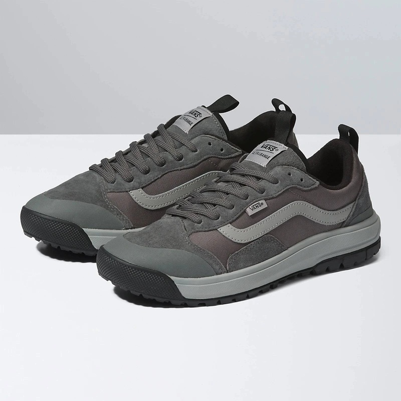Vans UltraRange Exo Shoe in Pewter