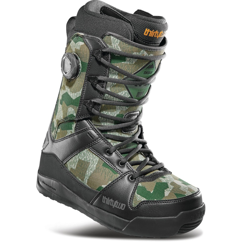 32 (Thirty Two) Diesel Hybrid Snowboard Boots in Black and Camo 2024