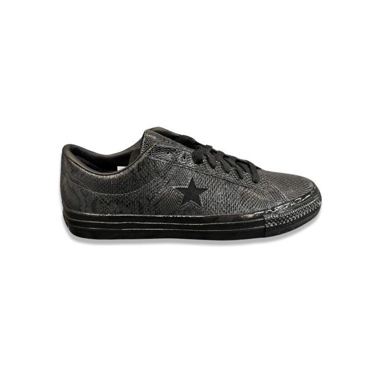 Converse One Star Pro Ox Shoe in Black Black and White