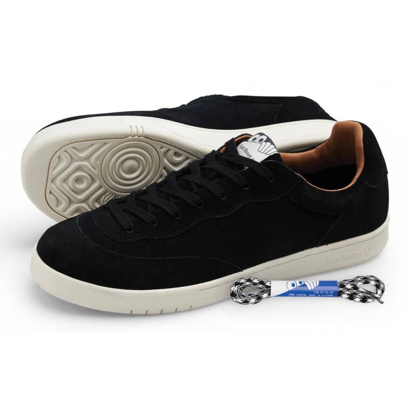 Last Resort CM001 LO Suede Shoe in Black and White