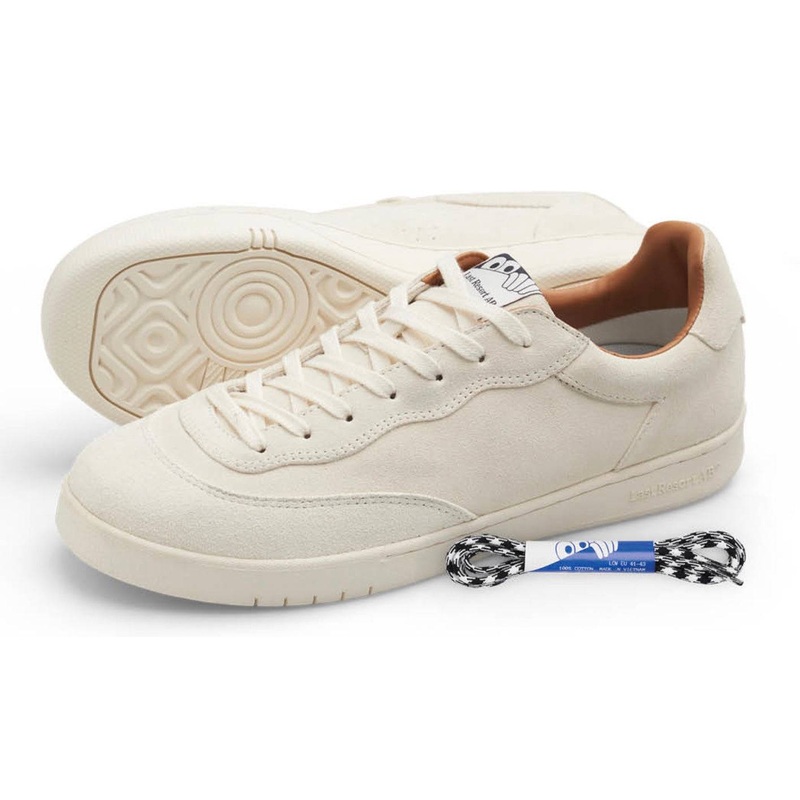 Last Resort CM001 LO Suede Shoe in White and White