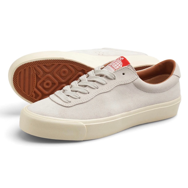 Last Resort VM001 LO Suede Shoe in White and White